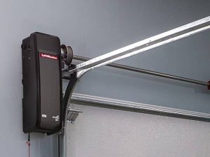 How Does A Wall Mount Garage Door Opener Work? - TechReview TOP